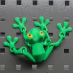 3D Magnetic Frog Figurine – Poseable Jointed Fridge Magnet Decoration - Image 6